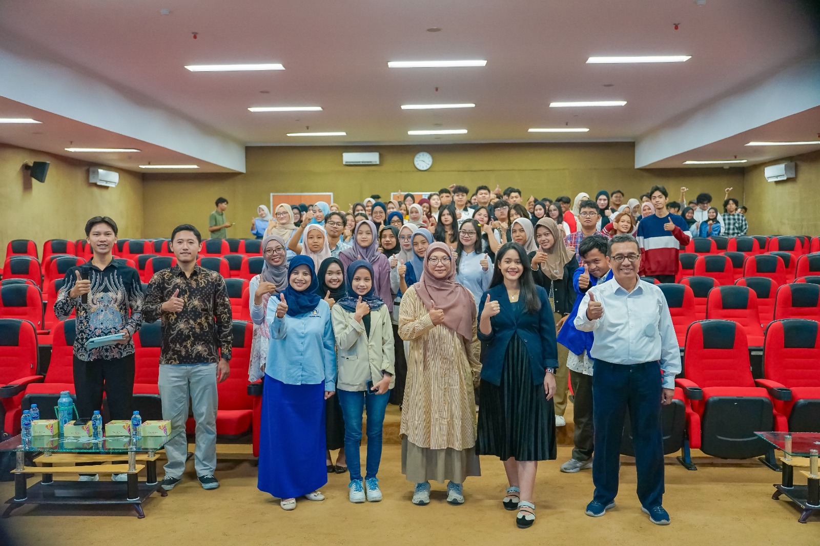 Seminar "Mental Wellness & Academic Success: Kunci Mengelola Stres dan Menjaga Motivasi Mahasiswa"